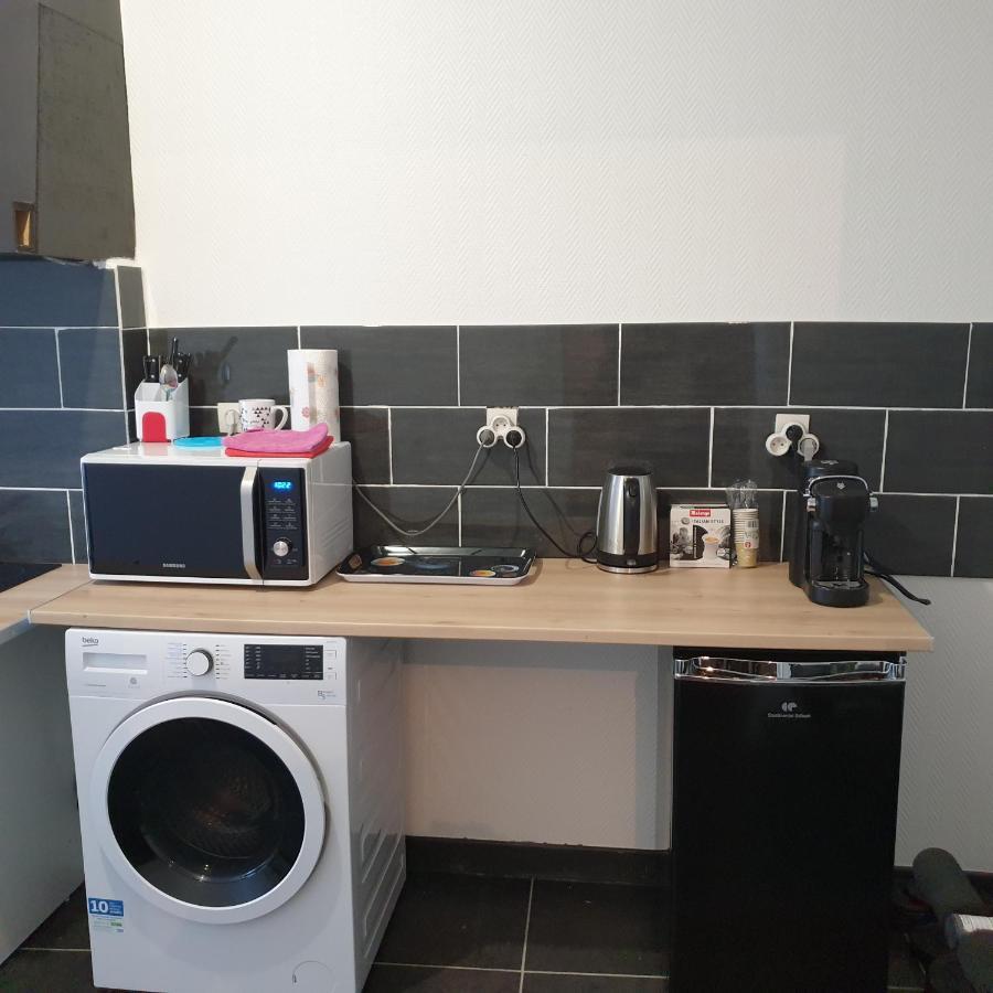 Appartement T2 Courte Duree Coup De Coeur Toute A 5 Minutes Saint-Etienne  Eksteriør bilde